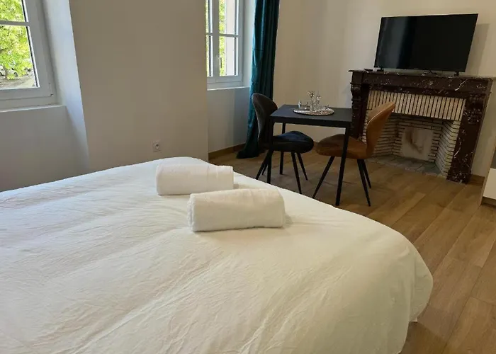 Comme A La Maison